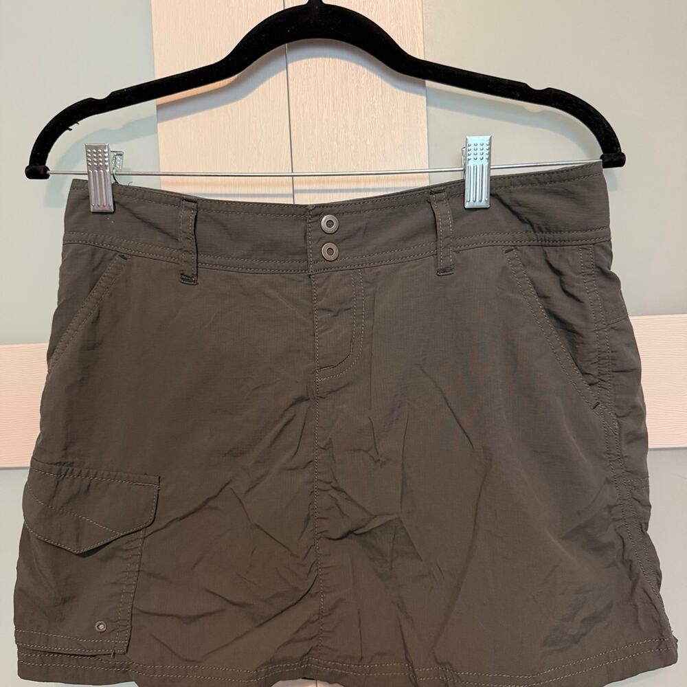 Columbia Omni-Shade Skort Womens Size 2 Gray Outdoor Hiking Athletic Skirt Short
